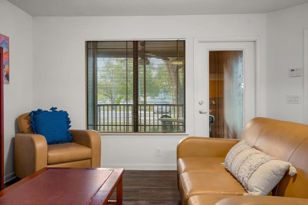 Budget Friendly Sleeps 8 Discounts Available Тампа Экстерьер фото